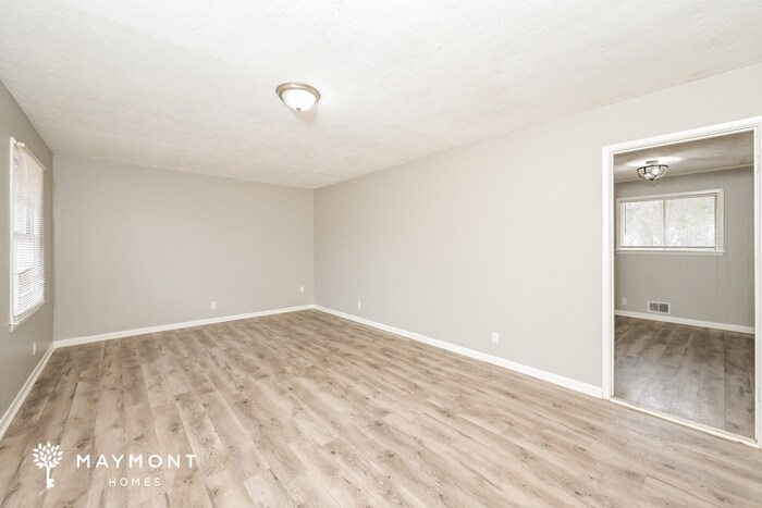 Building Photo - 2820 Rex Rd