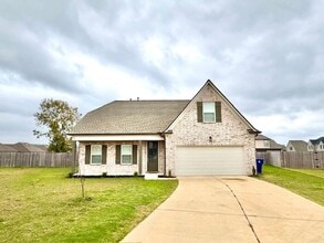 Building Photo - Now Leasing @ Mallard Park in Walls, MS. Available NOW! One Month Free!