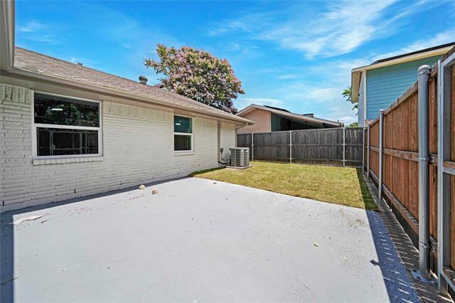 Building Photo - 10416 Church Rd