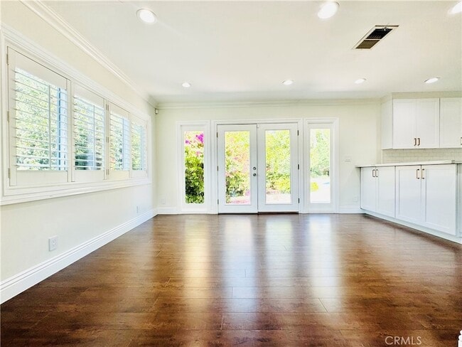 Building Photo - 23861 Crosson Dr