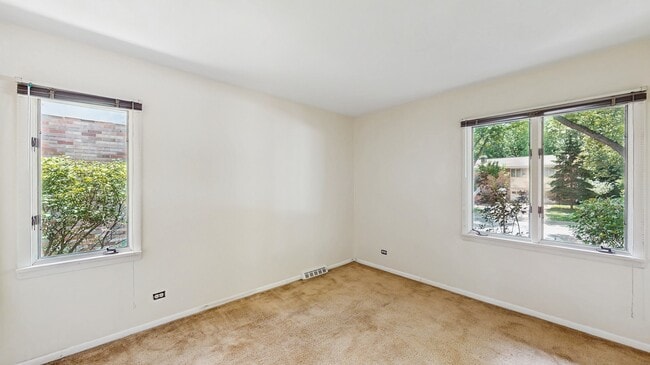 Building Photo - 1132 Barberry Ct