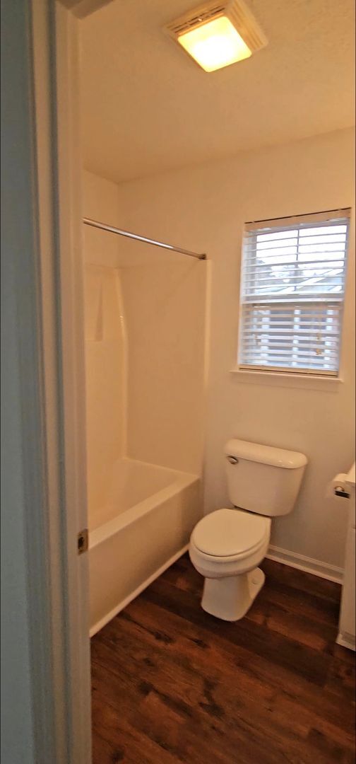 Building Photo - Spacious 3-Bedroom, 2-Bath Home with Modern Updates in Conway, SC - Long Term Rental