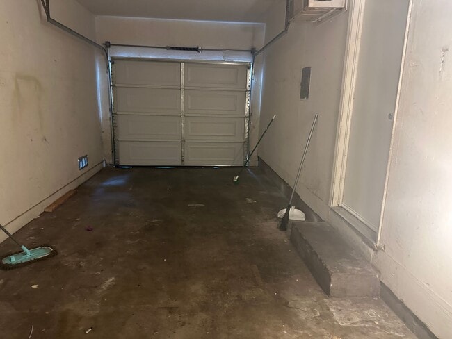 Building Photo - 871 El Cerrito Way