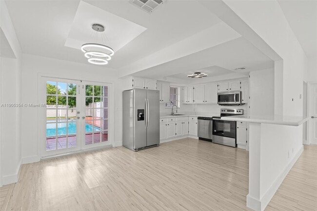 Building Photo - 1145 SW 74th Ct