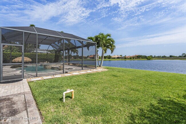Building Photo - 4650 Chardonnay Dr