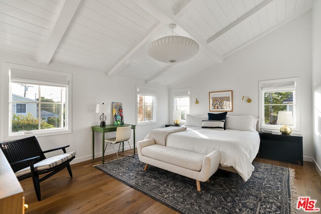 Building Photo - 16017 Ysidro Pl