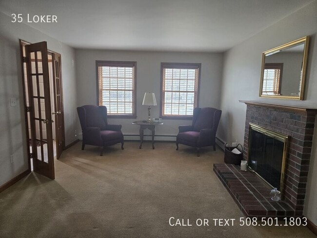 Building Photo - 35 Loker-