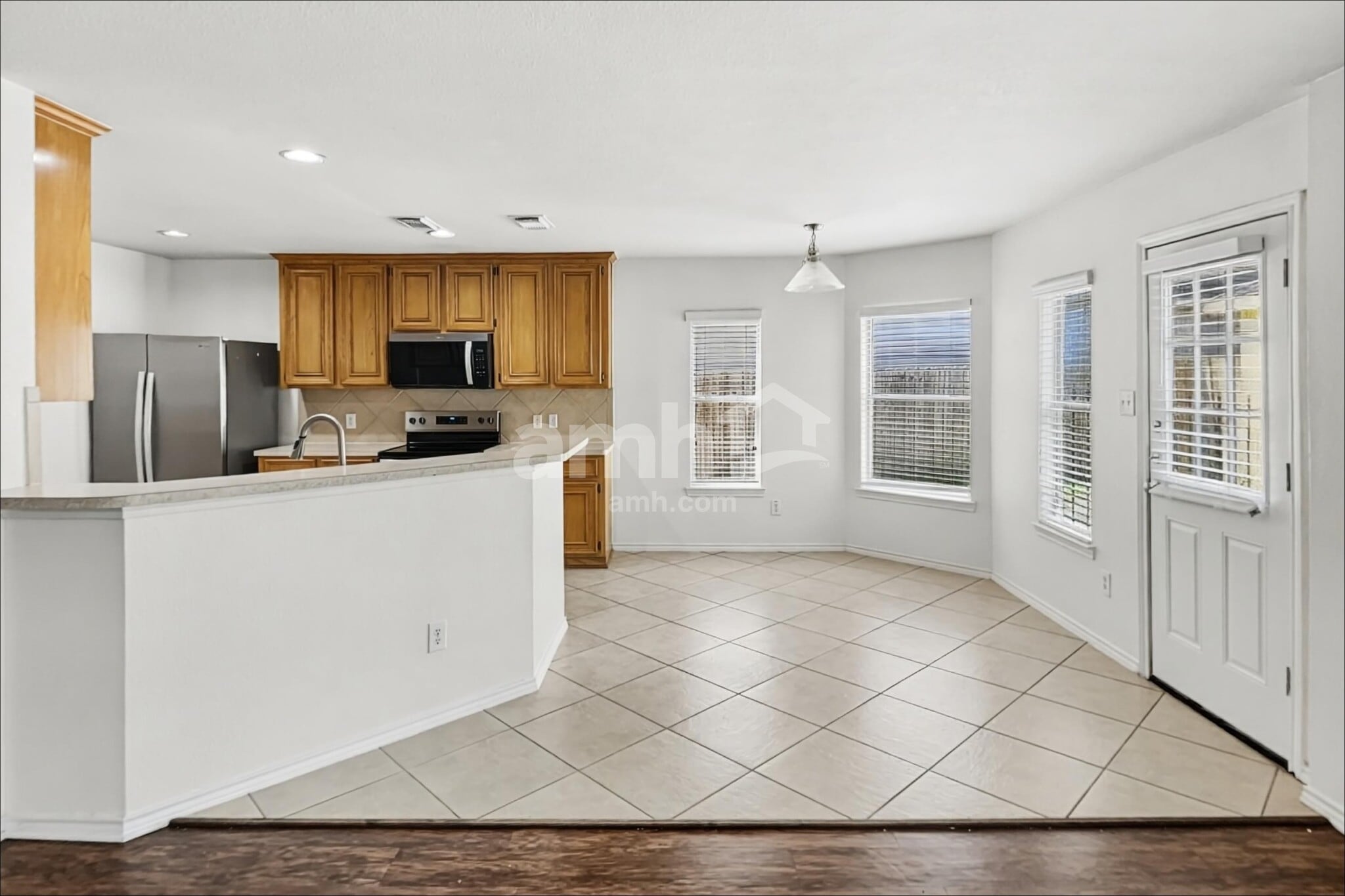 Building Photo - 11011 Pierce Valley Dr