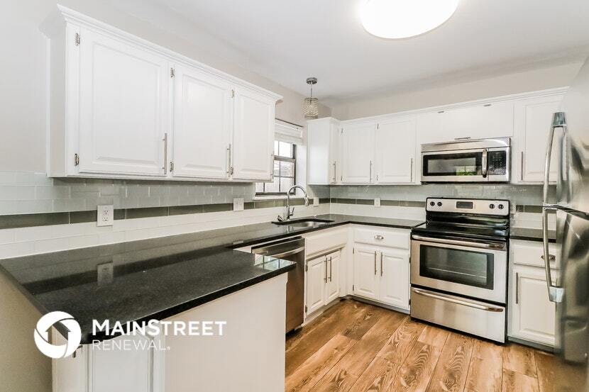 Building Photo - 2013 Vanishing Trail