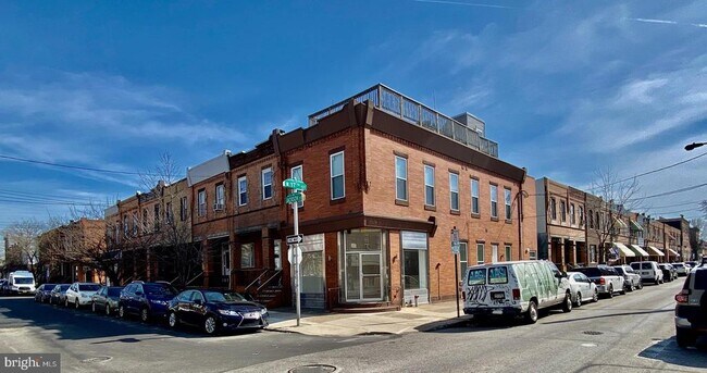 Building Photo - 1640 Jackson St