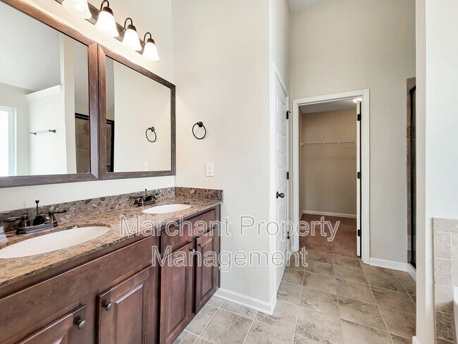 Building Photo - 101 Verdana Ct