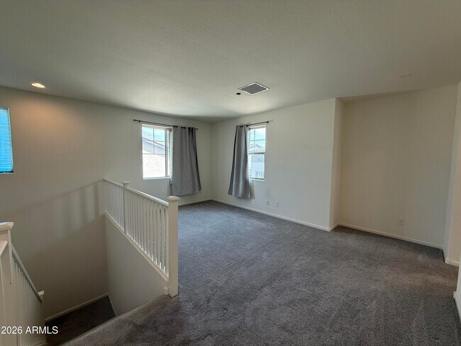 Building Photo - 263 E Lantana Dr