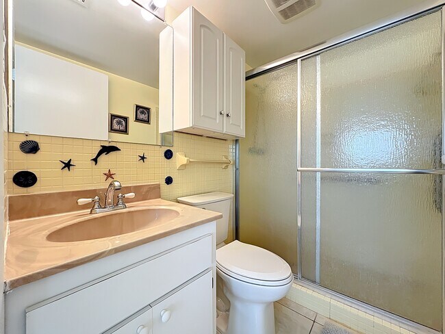 Building Photo - 2020 N Atlantic Ave