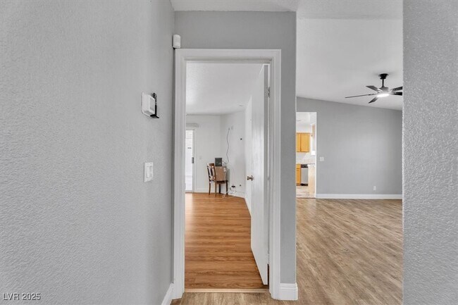 Building Photo - 8200 Cimarron Ridge Dr