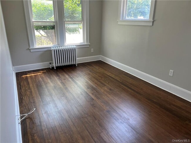 Building Photo - 598 NY-303