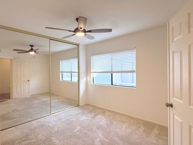 Building Photo - 1505 W Nottingham Ln