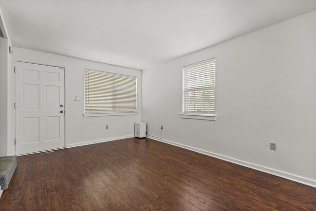 Building Photo - Riverside Condominiums