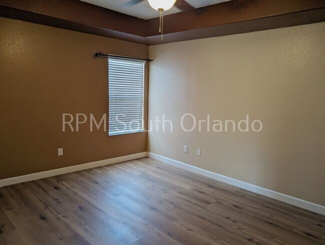 Building Photo - 5-Bedroom Home in Harmony