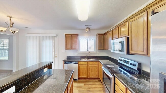 Building Photo - 12911 Walking Stick Dr