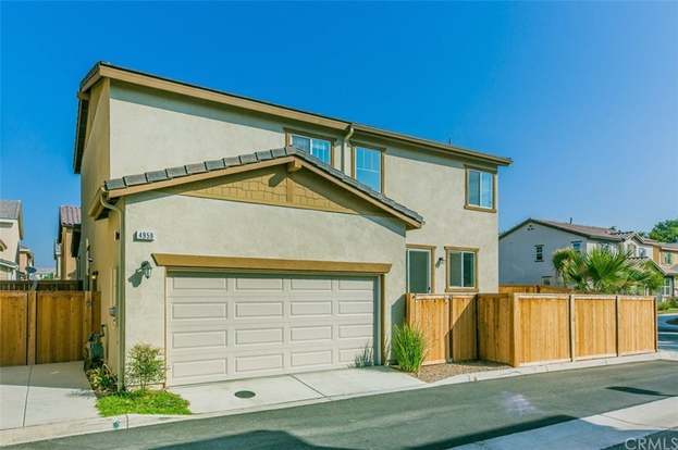 Building Photo - 4959 Camarillo Ln