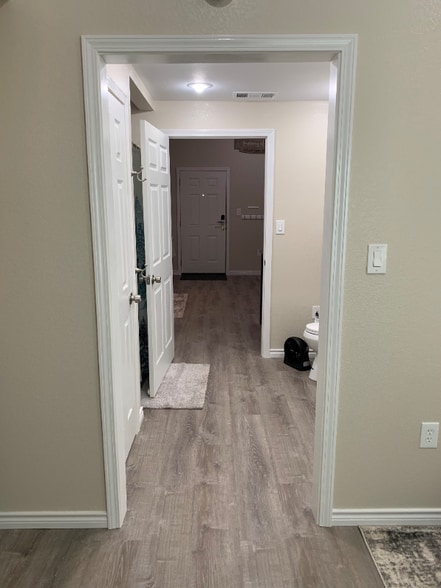 Building Photo - 3670 Wren