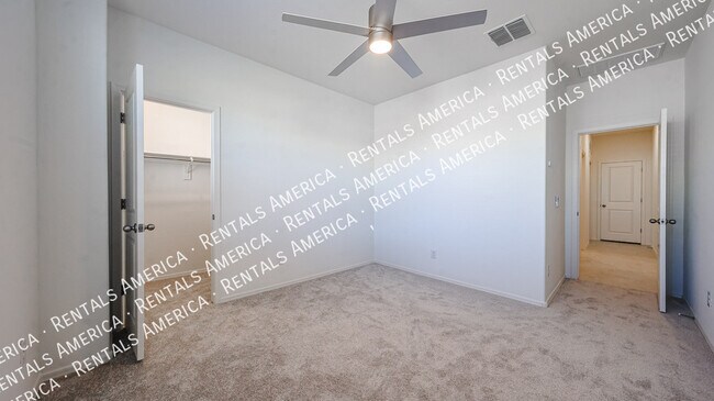 Building Photo - 17175 W Blue Sky Dr