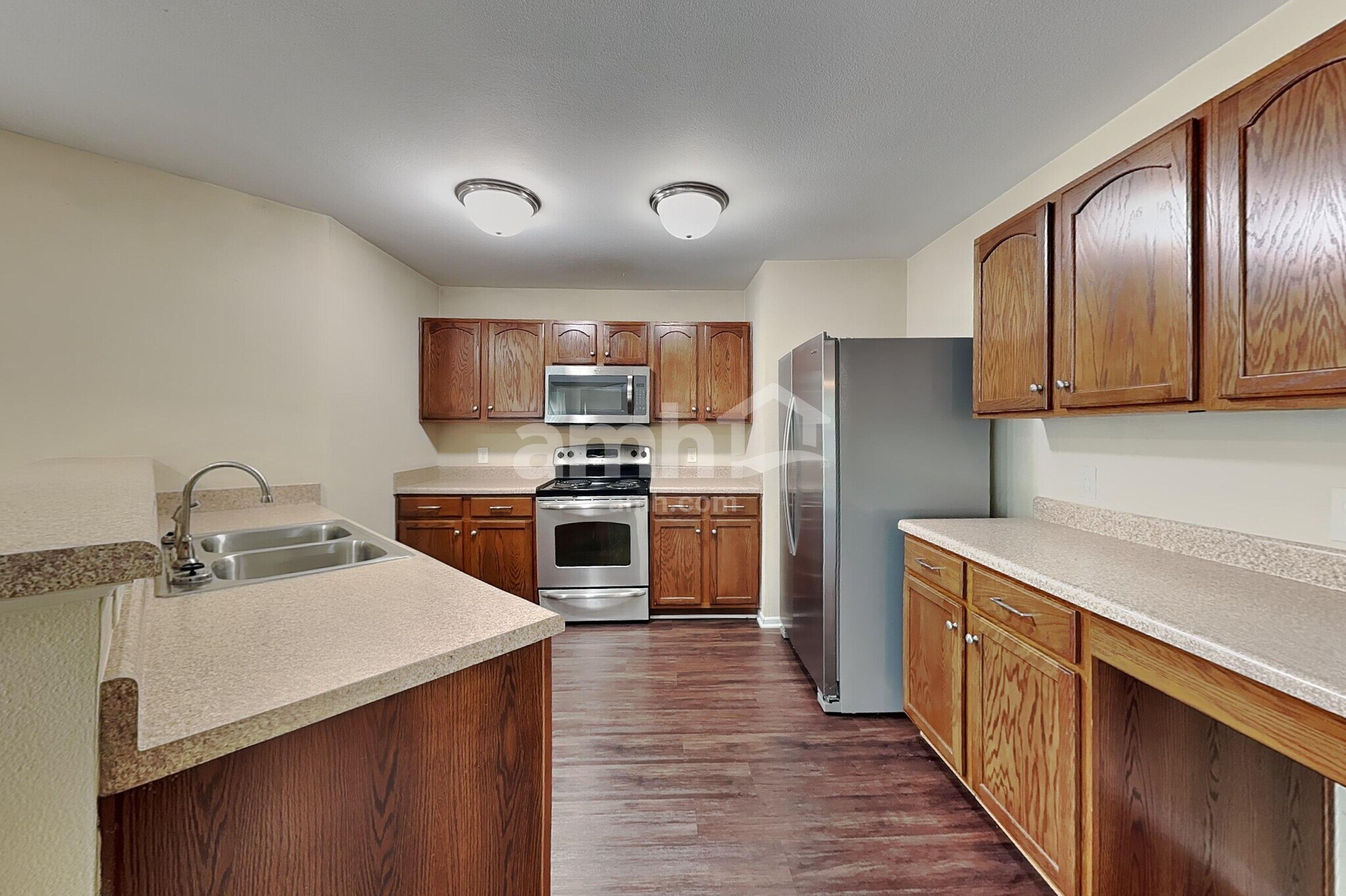 Building Photo - 1320 Perga Ct