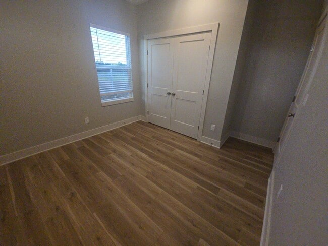 Building Photo - Brand-New 3 Bedroom Home with 3-Car Garage...