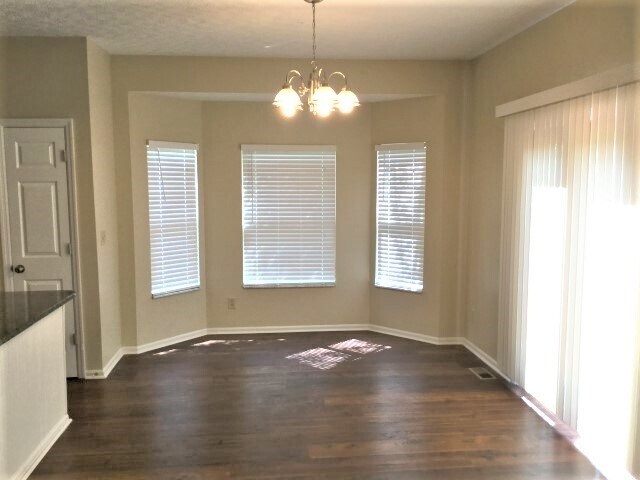 Building Photo - 742 Keltoncrest Dr