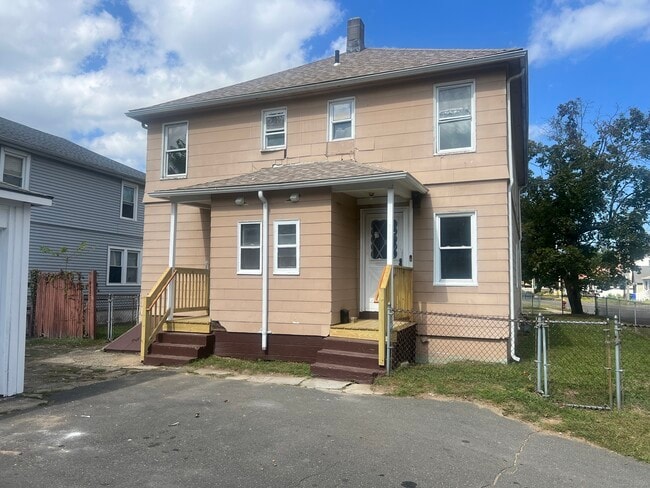 Building Photo - 53 Sisson St