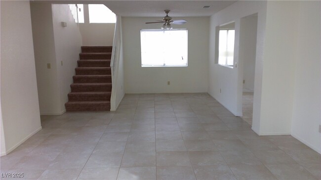Building Photo - 1105 Overture Dr