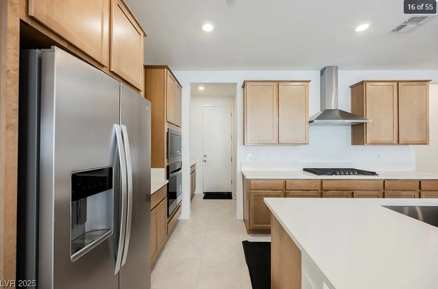 Building Photo - 2487 Altitude St