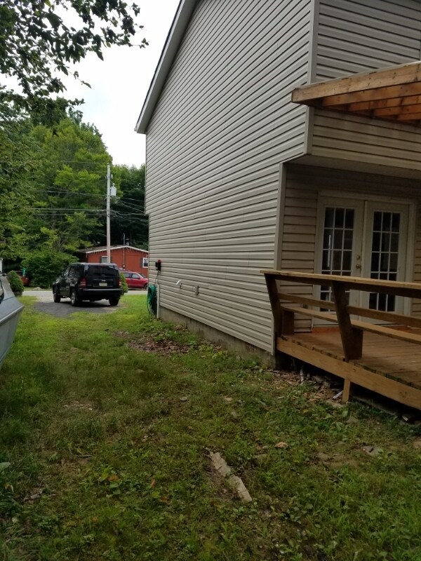 Building Photo - 1546 Black Birch Way