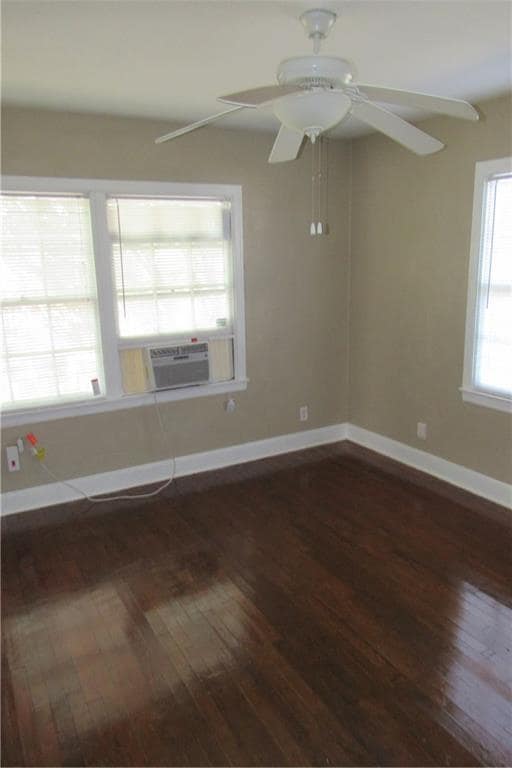 Building Photo - 3100 Breeze Terrace