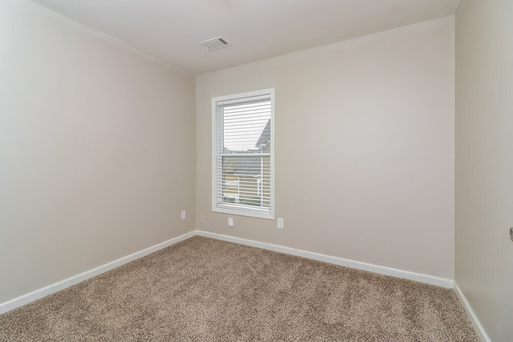 Building Photo - 3643 Uppark Dr