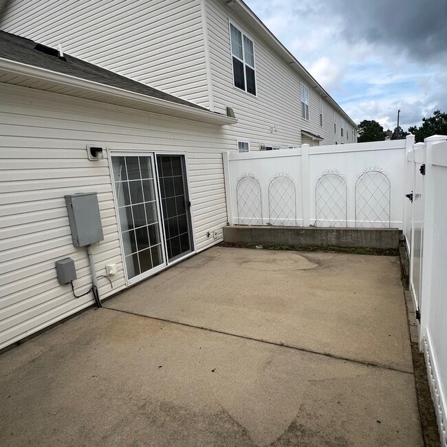 Building Photo - 4180 Dudleys Grant Dr