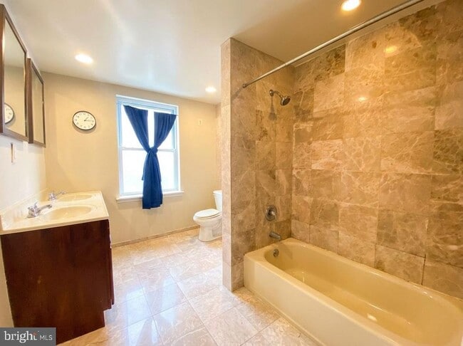 Building Photo - 4220 Powelton Ave