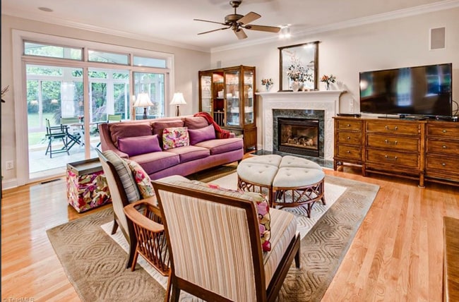 Building Photo - Spacious & Striking 3-story brick Executiv...