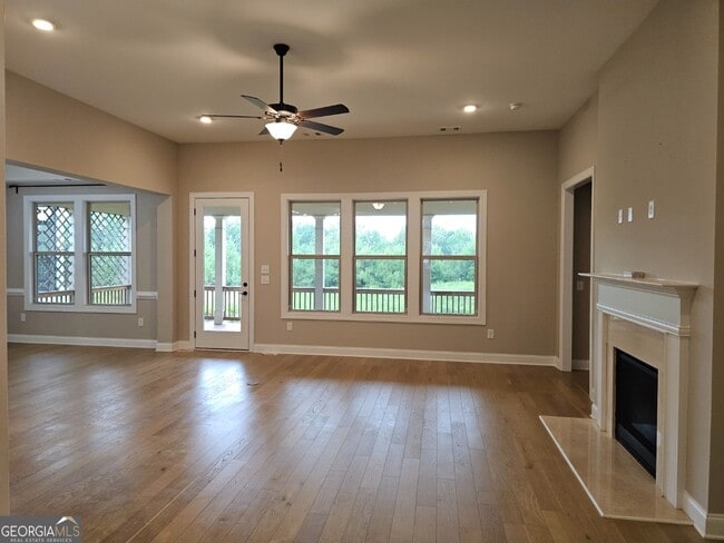 Building Photo - 609 Tulip Poplar Dr