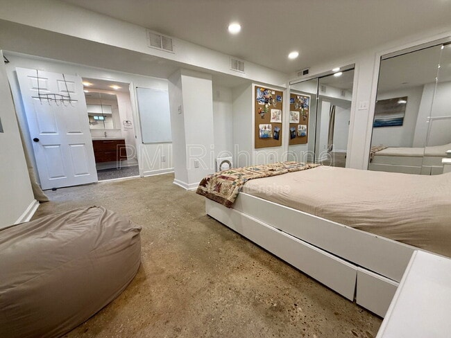 Building Photo - 1312 N 37th St