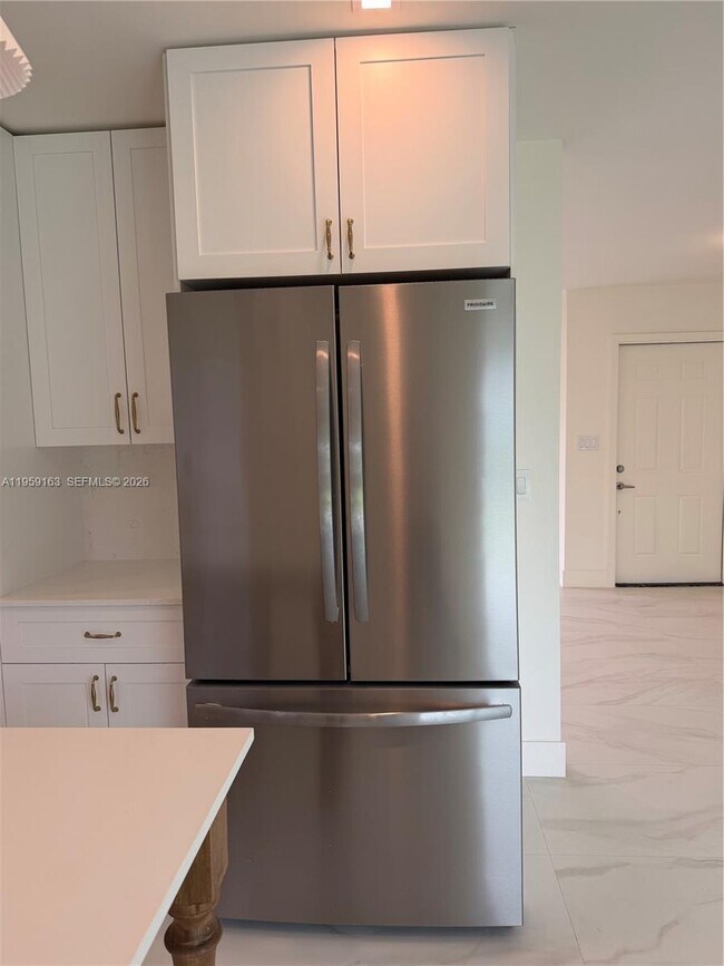 Building Photo - 19221 SW 92nd Rd