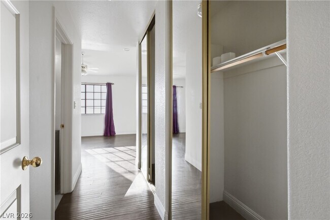 Building Photo - 2851 S Valley View Blvd