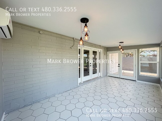 Building Photo - 2201 N 71st St