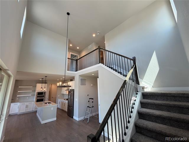 Building Photo - 22561 E Hinsdale Ave