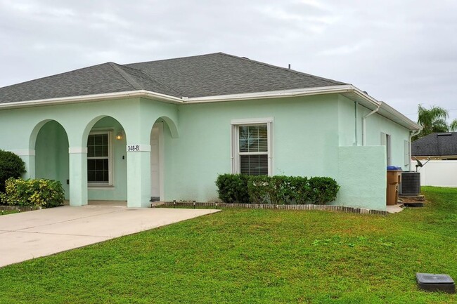 Building Photo - Kissimmee Duplex