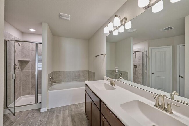 Building Photo - 11330 Alcott Dr