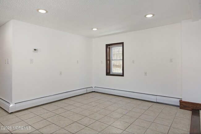 Building Photo - 60 Matthew St