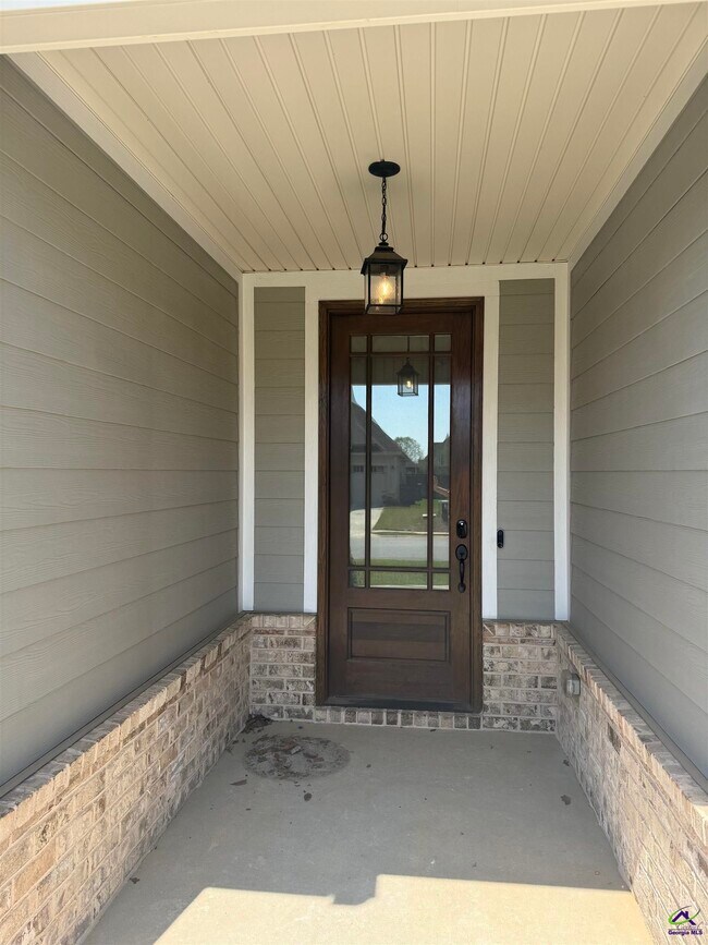 Building Photo - 221 Perth Ct