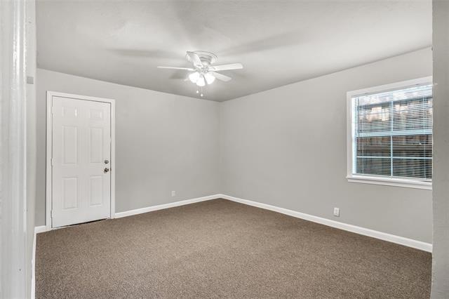 Building Photo - 6781 Half Main St