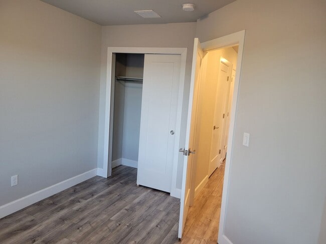 Building Photo - 6309 Moor Grass Hts